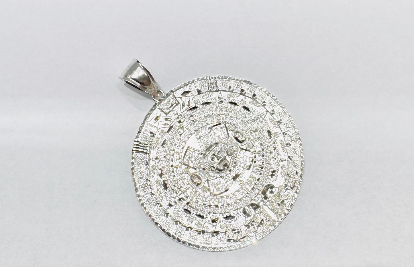 SILVER DIAMOND CUT BIG AZTEC CALENDAR PENDANT, WEIGHT: 21.2gm