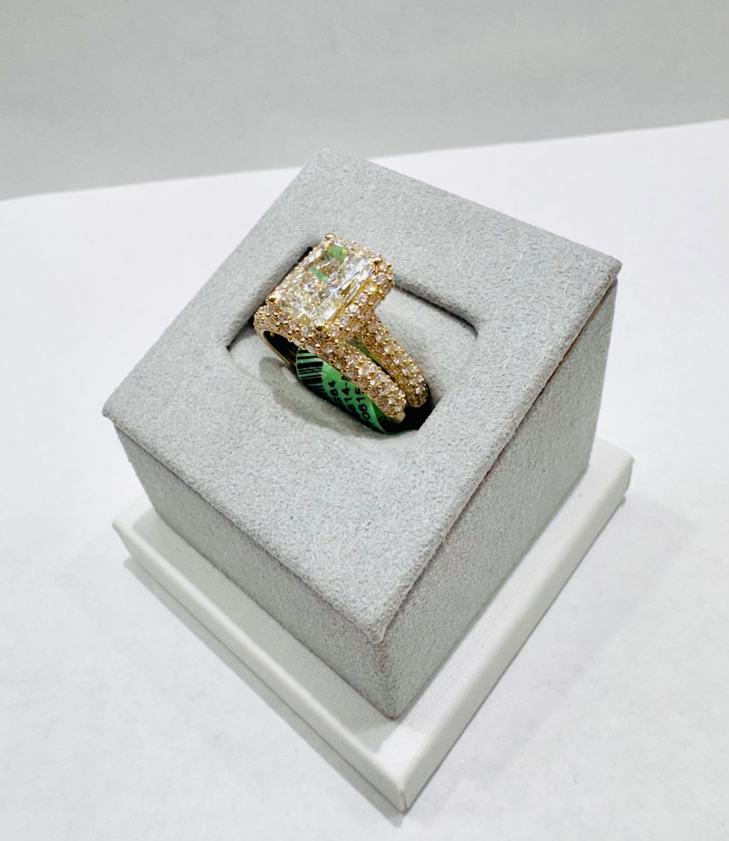 14K GOLD LAB GROWN DIAMOND LADIES RING VS 4.13CTW