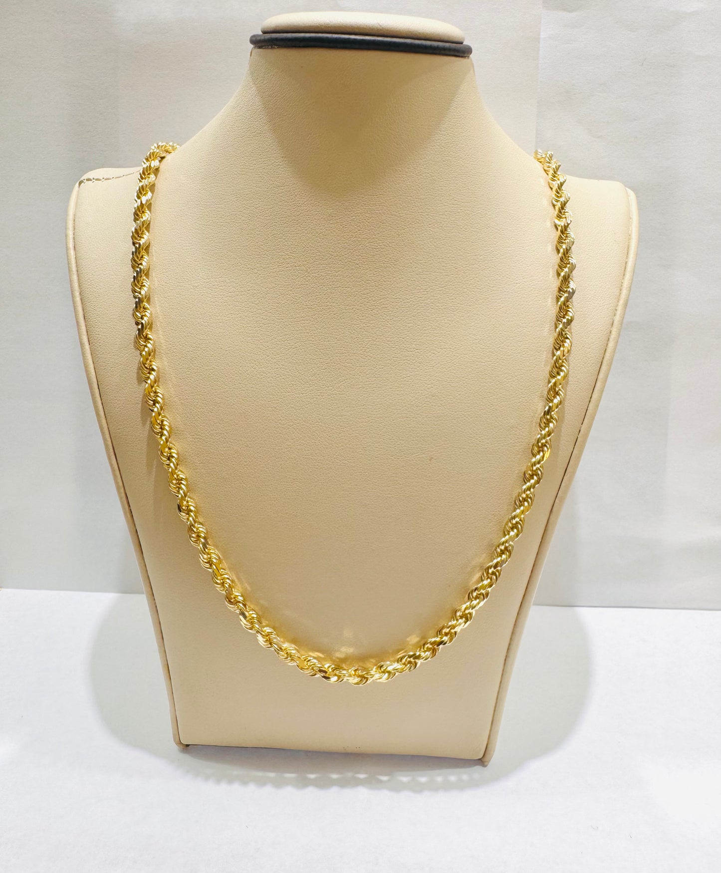 10K GOLD SOLID ROPE NECKLACE 20”, WEIGHT: 31.7gm, WIDTH: 4.5mm