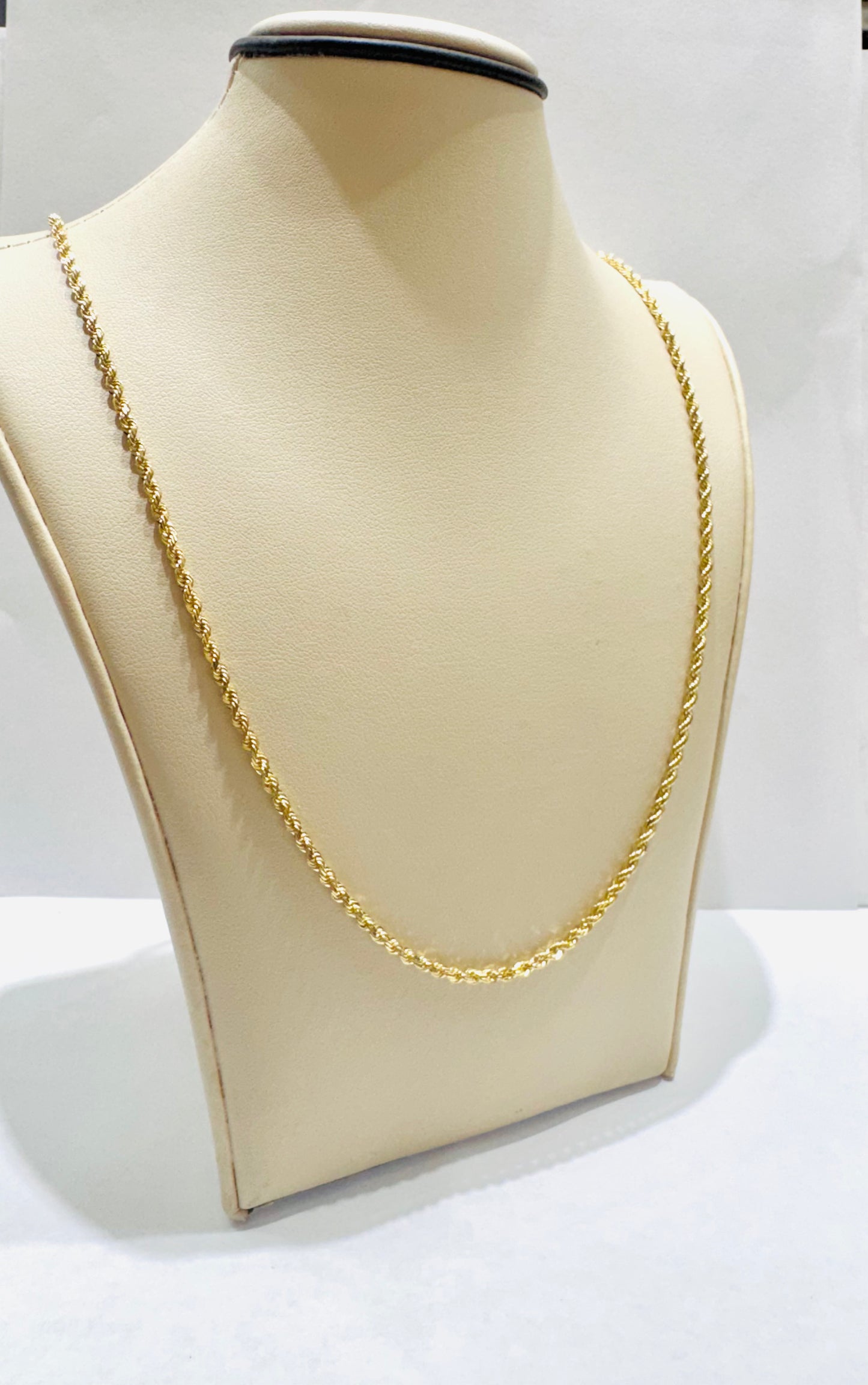 10K GOLD SOLID ROPE NECKLACE 24”, WEIGHT: 10.3gm, WIDTH: 1.8mm