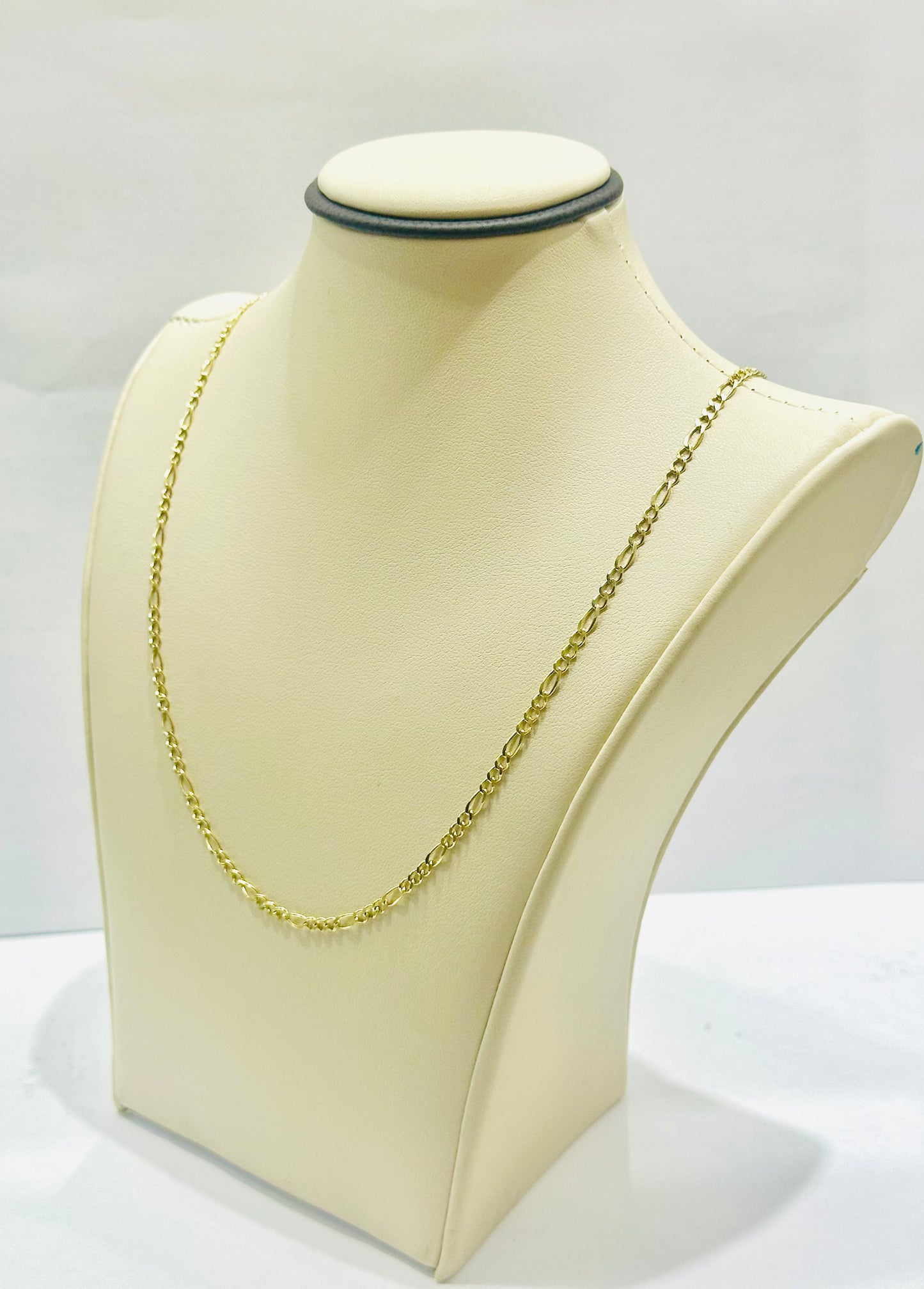 10K GOLD HOLLOW FIGARO LINK NECKLACE 18”, WEIGHT: 4.4gm, WIDTH: 2.4mm