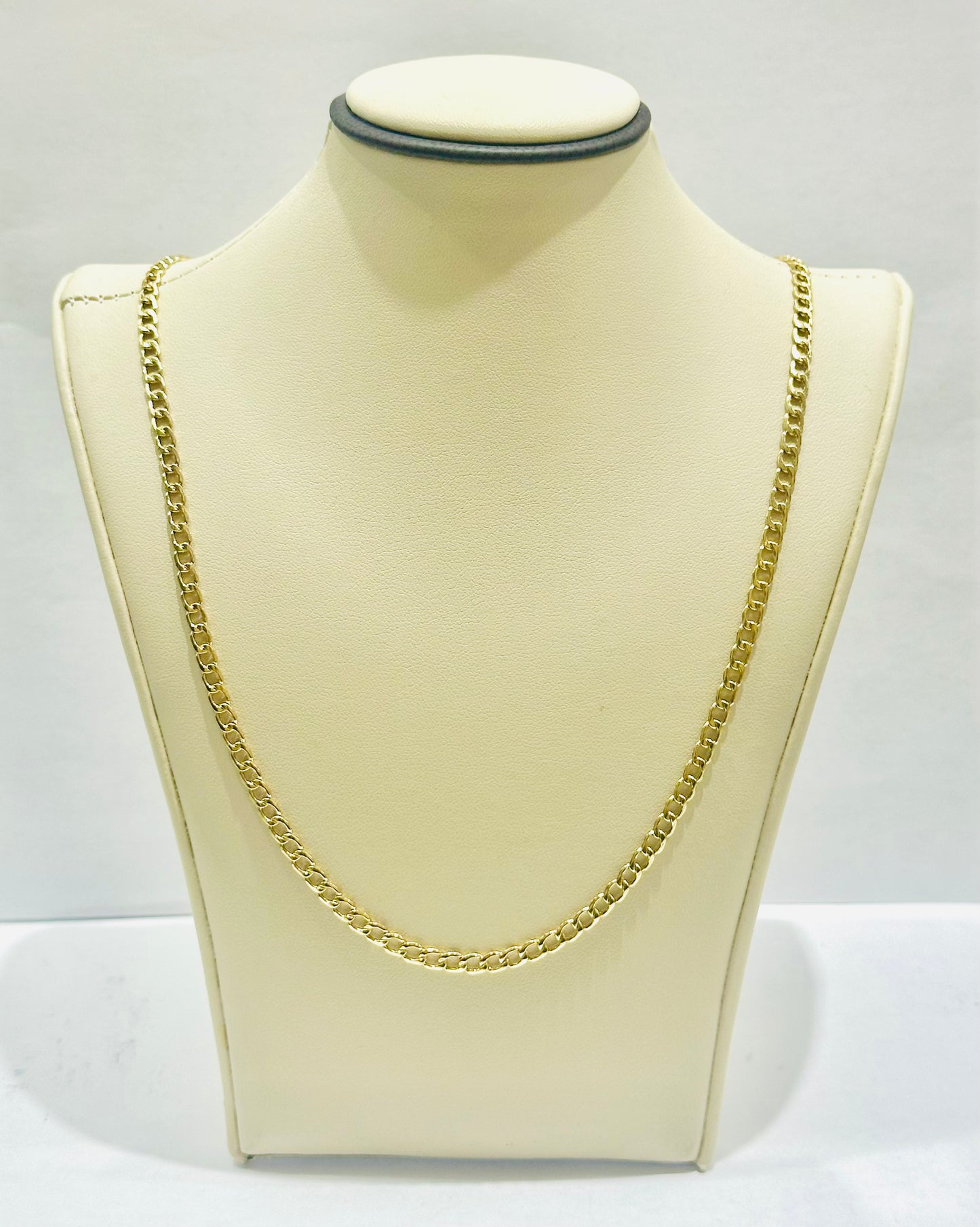 10K GOLD HOLLOW CUBAN LINK NECKLACE 22”, WEIGHT: 5.9gm, WIDTH:3.6mm