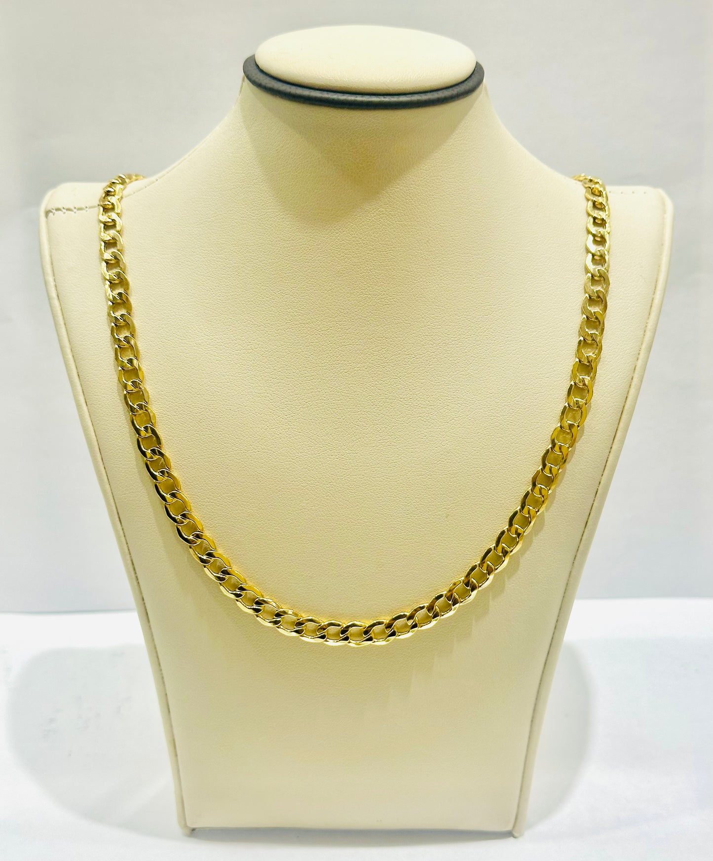 10K GOLD HOLLOW CUBAN LINK NECKLACE 24”, WEIGHT: 15.5gm, WIDTH: 5.8mm