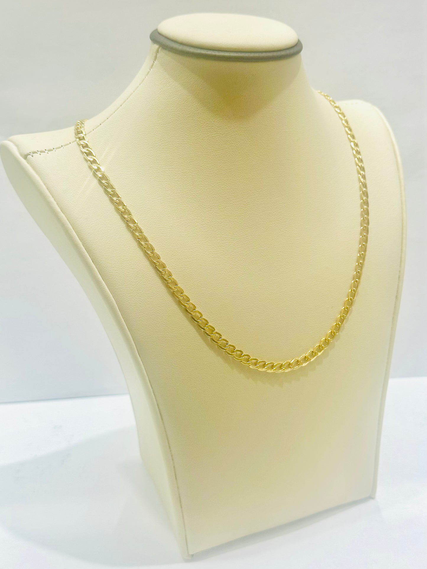 10K GOLD SOLID CUBAN LINK NECKLACE 24”, WEIGHT: 8.3gm, WIDTH: 3.2mm