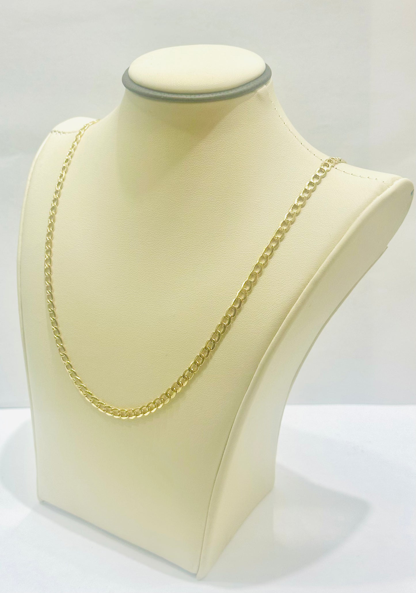 10K GOLD HOLLOW CUBAN LINK NECKLACE 20”, WEIGHT: 4.7gm, WIDTH: 3.4mm