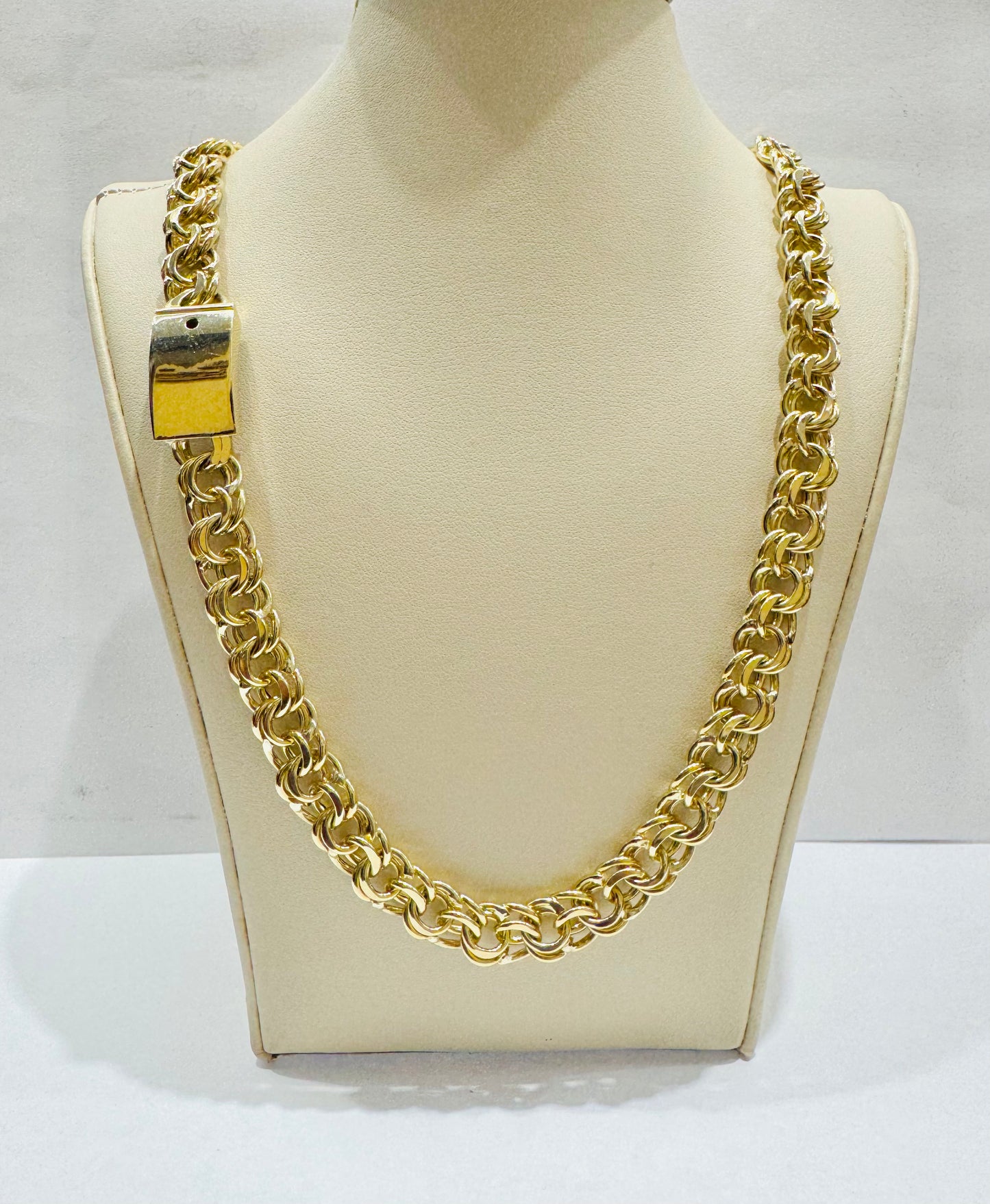10K GOLD HOLLOW CHINO LINK NECKLACE 22”, WEIGHT: 45.8gm, WIDTH: 9.7mm