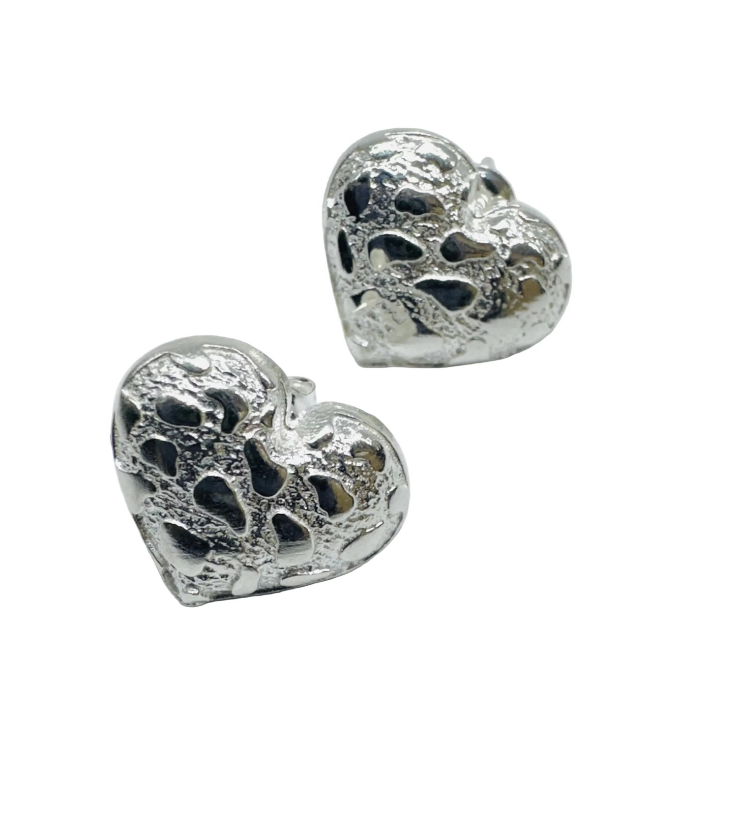 SILVER HEART NUGGET EARRINGS, WEIGHT: 2.6gm