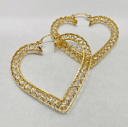 10K GOLD HEART SHAPED HOOP EARRINGS, WEIGHT: 7gm
