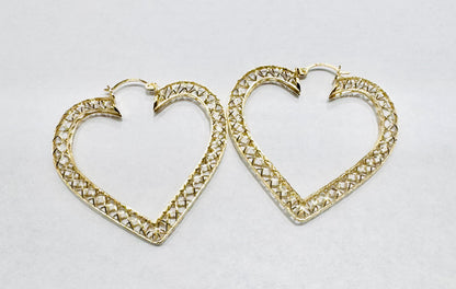 10K GOLD HEART SHAPED HOOP EARRINGS, WEIGHT: 7gm