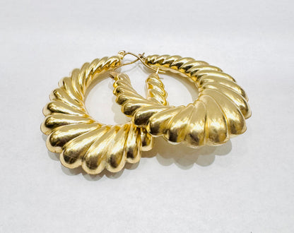 10K GOLD SHRIMP EARRINGS, WEIGHT: 7.2gm