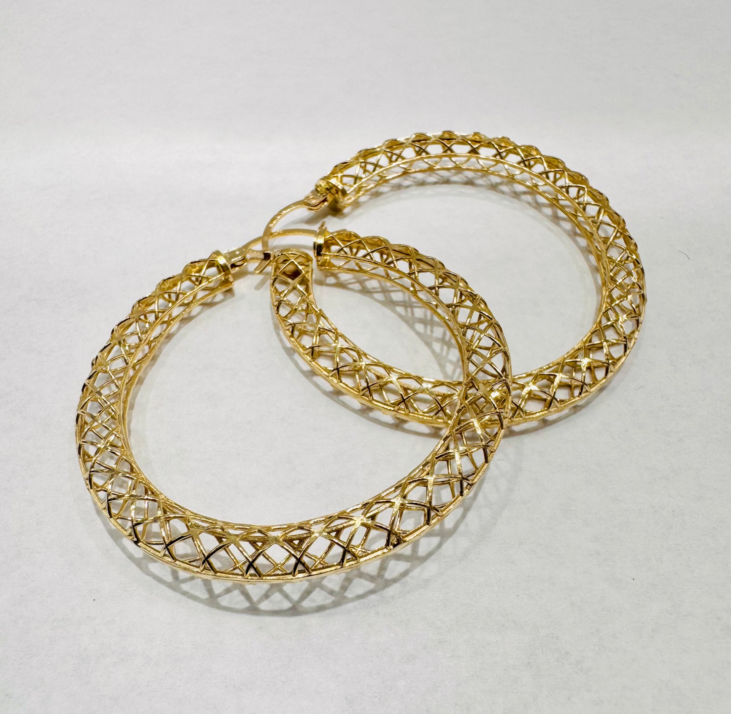 10K GOLD ROUND HOOP EARRINGS, WEIGHT: 6gm