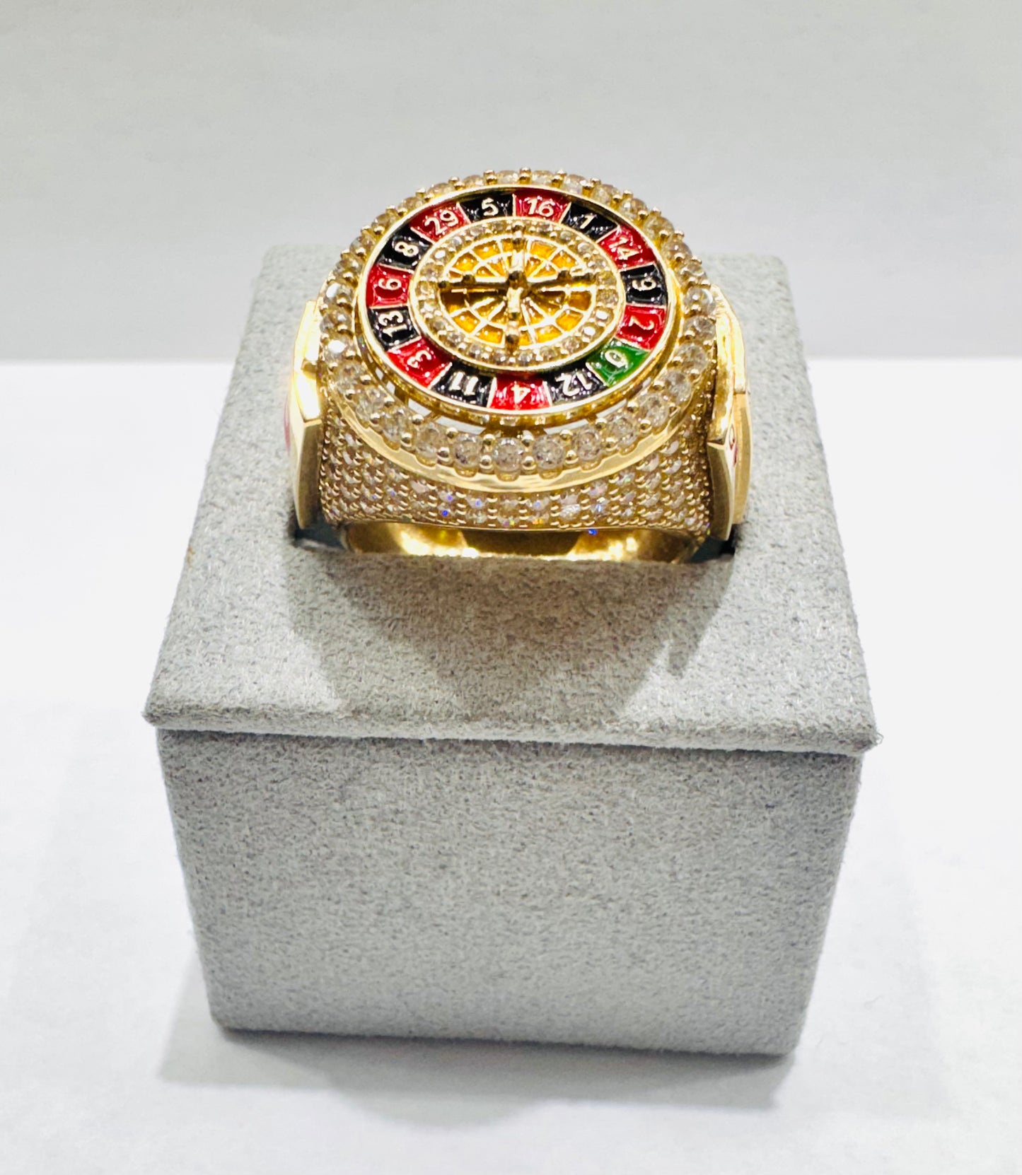 10K GOLD SPINNING CASINO ROULETTE RING WITH ENAMEL AND CZ STONES, WEIGHT: 11gm, SIZE: 10