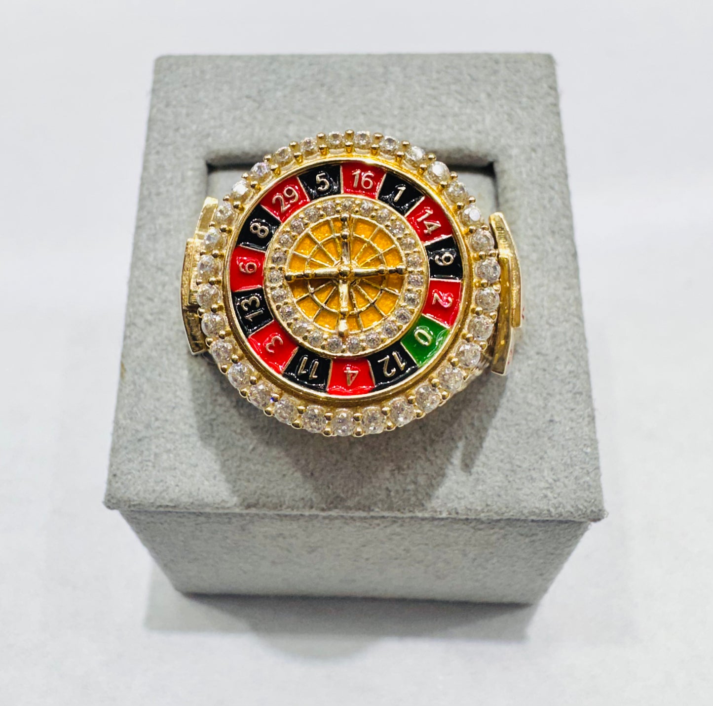 10K GOLD SPINNING CASINO ROULETTE RING WITH ENAMEL AND CZ STONES, WEIGHT: 11gm, SIZE: 10