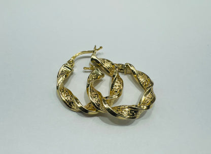 10K GOLD ROUND VERSACE HOOP EARRINGS, WEIGHT: 2.4gm