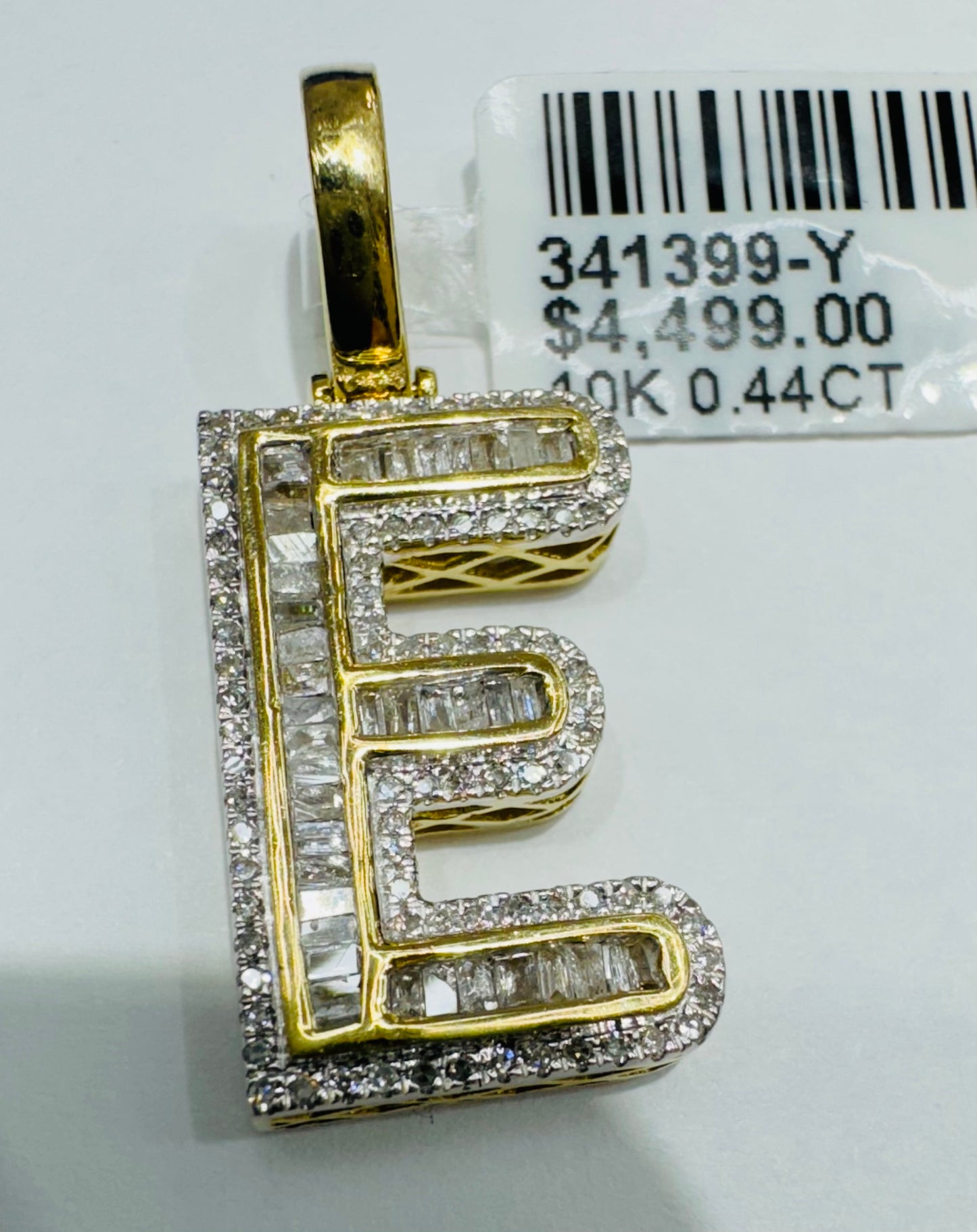 10K GOLD NATURAL DIAMOND INTIAL LETTER “E” PENDANT, 0.44CT