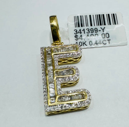 10K GOLD NATURAL DIAMOND INTIAL LETTER “E” PENDANT, 0.44CT