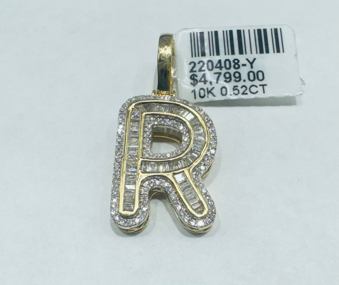 10K GOLD NATURAL DIAMOND INTIAL LETTER “R” PENDANT, 0.52CT