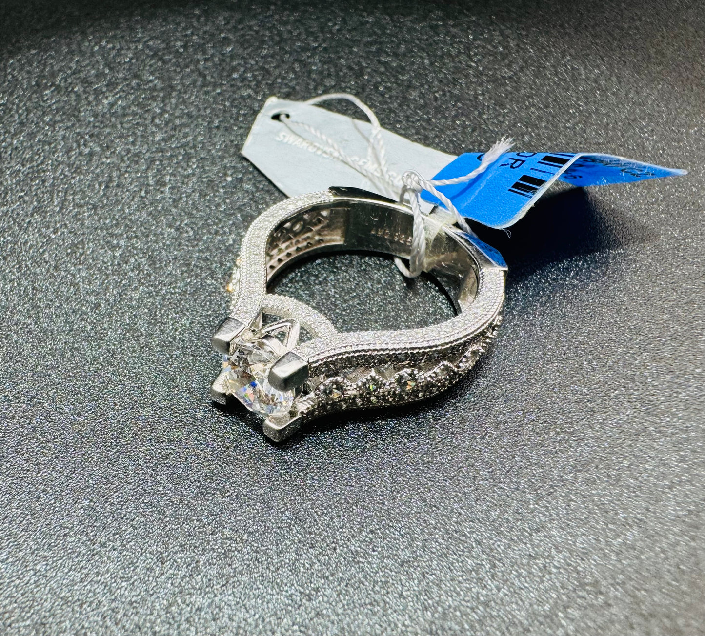 SILVER RING WITH SWAROVSKI STONES, SIZE: 6, WEIGHT: 5.7gm