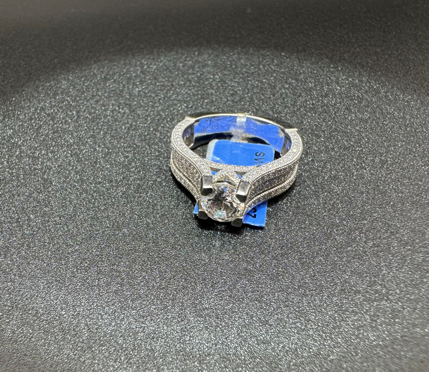 SILVER RING WITH SWAROVSKI STONES, SIZE: 8, WEIGHT: 6.7gm