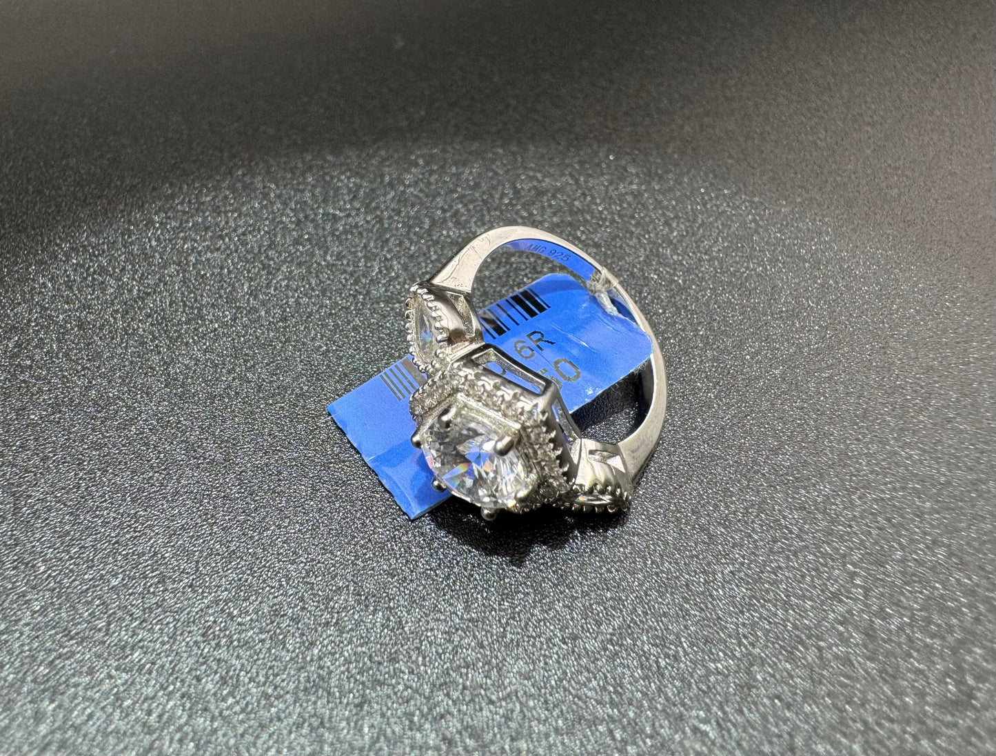 SILVER RING WITH SWAROVSKI STONES, SIZE: 5, WEIGHT: 3.6gm