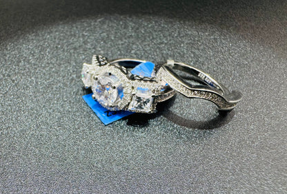 SILVER RING AND ENHANCER, WITH SWAROVSKI STONES, SIZE:10, WEIGHT: 7.9gm