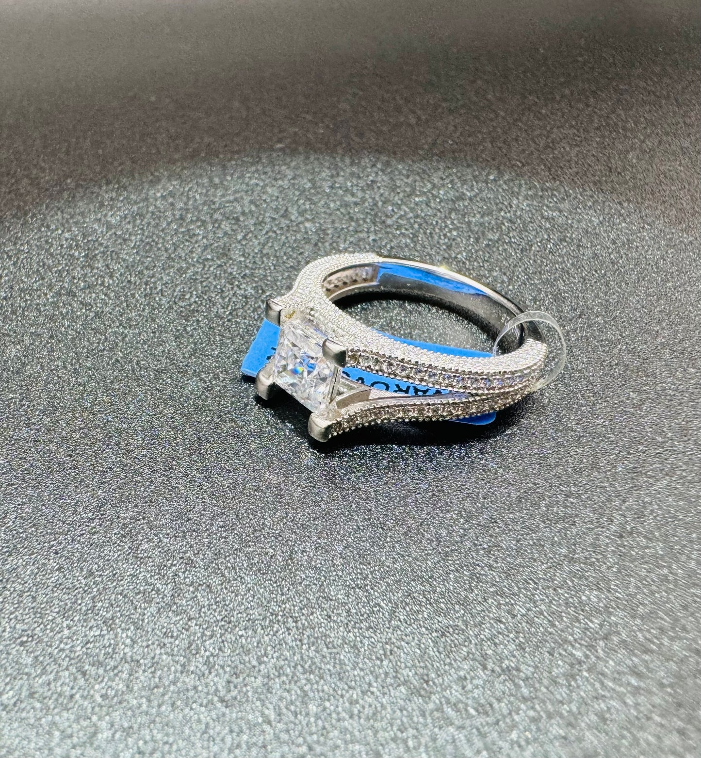 SILVER RING WITH SWAROVSKI STONES, SIZE: 8, WEIGHT: 4.5gm