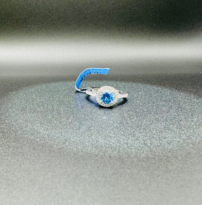 SILVER RING WITH BLUE SWAROVSKI STONES, SIZE: 7, WEIGHT: 3.1gm