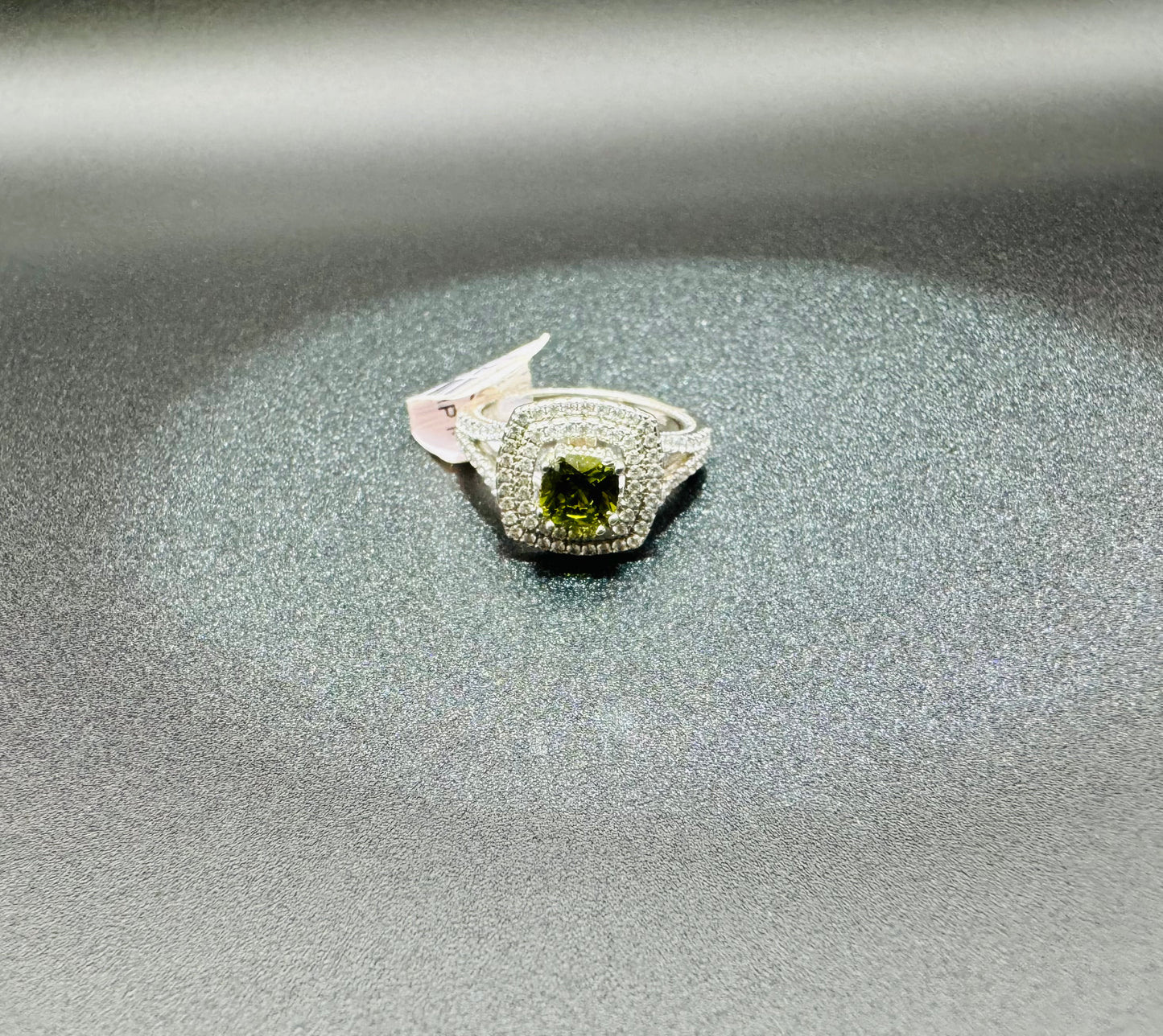 SILVER RING WITH PERIDOT SWAROVSKI STONES, SIZE: 8, WEIGHT: 6.2gm