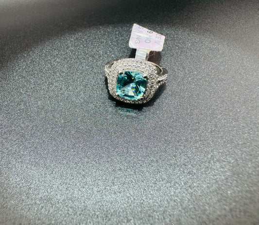 SILVER RING WITH BLUE TOPAZ SWAROVSKI STONES, SIZE: 7, WEIGHT: 5.3gm