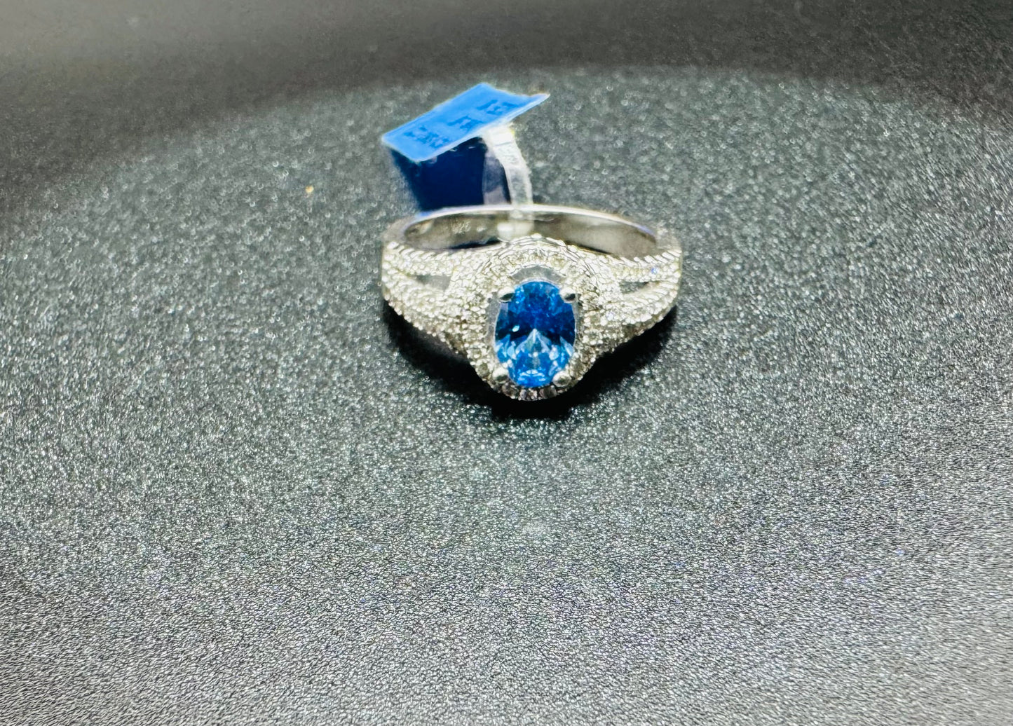 SILVER RING WITH SKY BLUE TOPAZ SWAROVSKI STONES, SIZE: 8, WEIGHT:  4.5gm