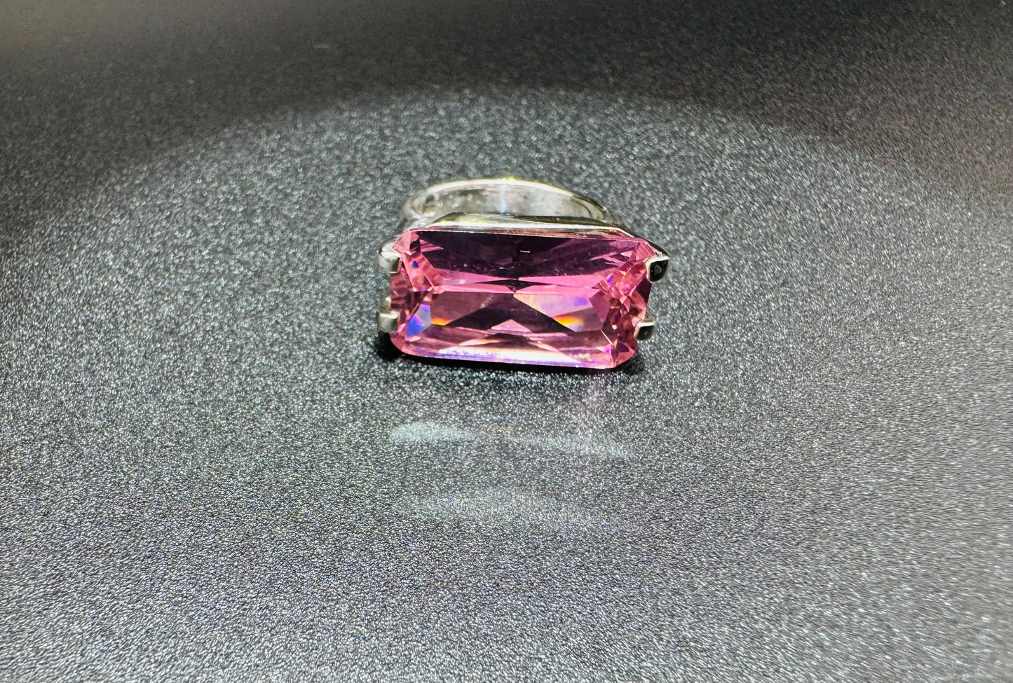 SILVER RING WITH PINK STONE, SIZE: 6, WEIGHT: 9.1gm