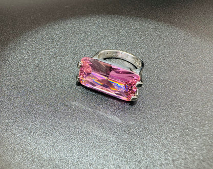SILVER RING WITH PINK STONE, SIZE: 6, WEIGHT: 9.1gm