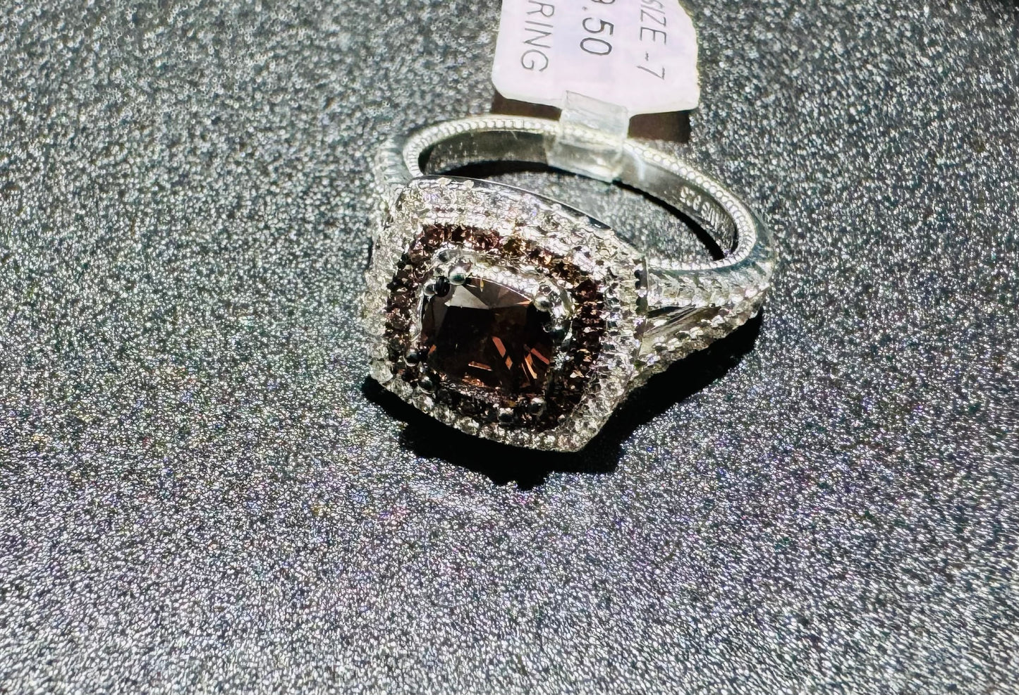 SILVER RING WITH BROWN STONE, SIZE: 7, WEIGHT: 6.1gm