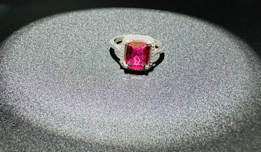SILVER RING WITH PINK AND WHITE SWAROVSKI STONES, SIZE: 9, WEIGHT: 4gm