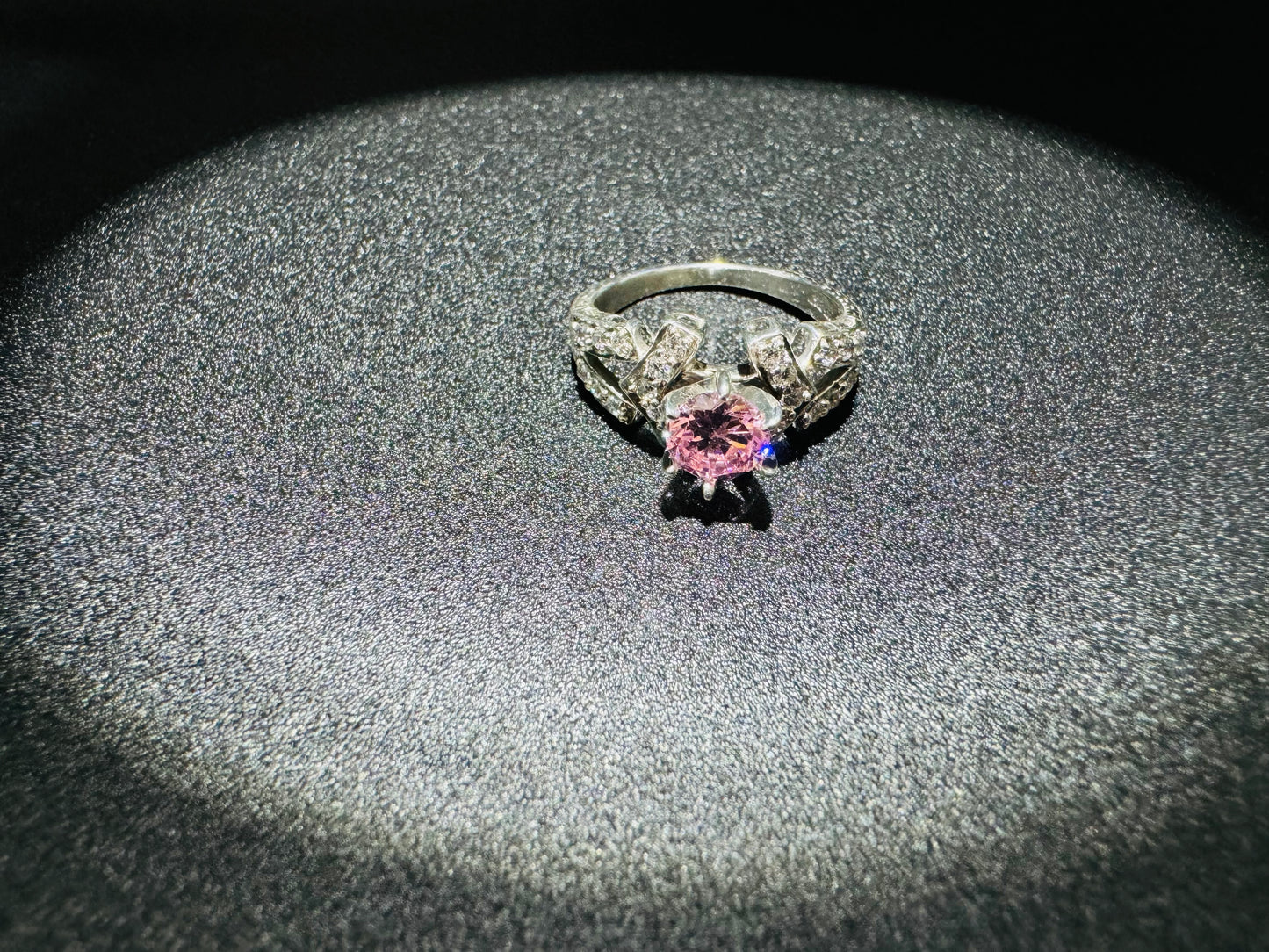 SILVER RING WITH PINK AND WHITE CZ STONES, SIZE: 7, WEIGHT: 4.1gm
