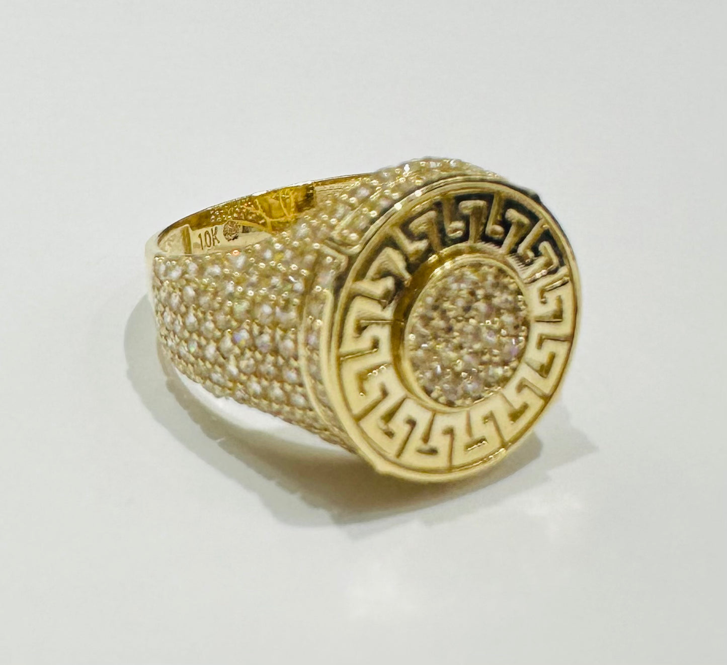 10K GOLD ROUND GREEK DESIGN RING- 5.9gm