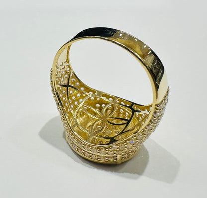 10K GOLD ROUND WHITE SAPPHIRE STONE RING- 5.5gm