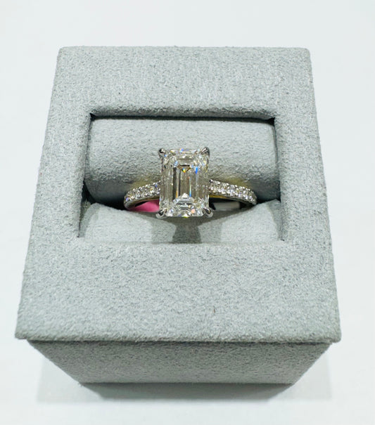 14K GOLD LAB GROWN DIAMOND RING-2.25CT