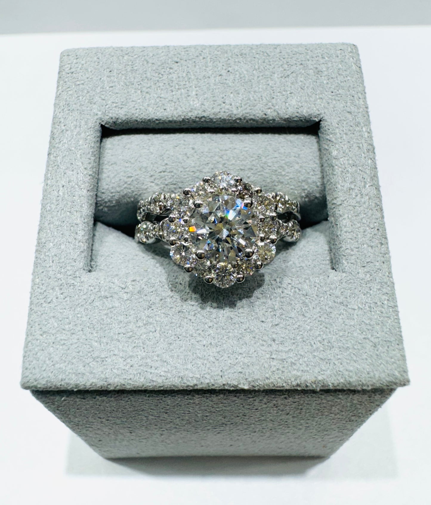 14K WHITE GOLD LAB GROWN DIAMOND BRIDAL SET RING-2.25CT