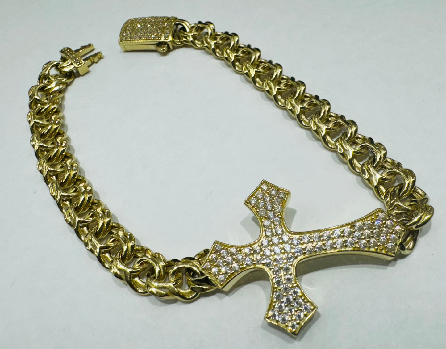 10K GOLD CHINO LINK BRACELET WITH CROSS 8” WEIGHT: 10.5gm