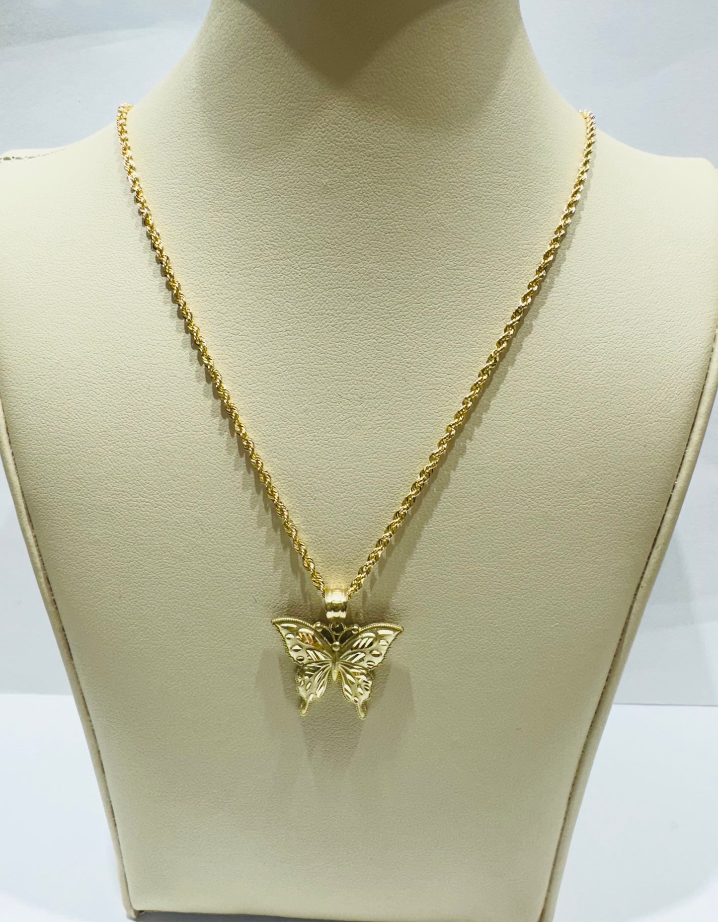 10K GOLD ROPE CHAIN WITH BUTTERFLY PENDANT
