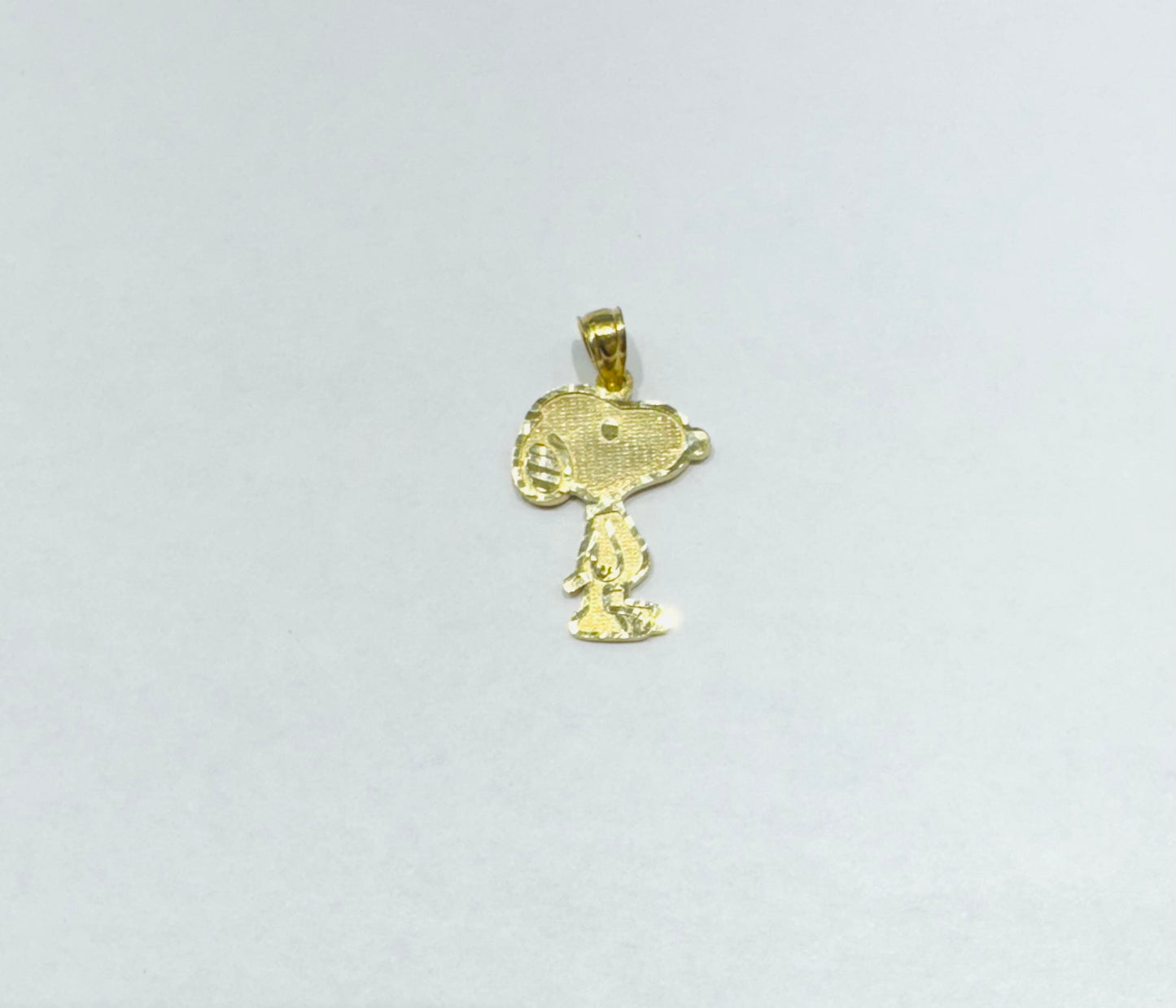 10K GOLD SNOOPY PENDANT