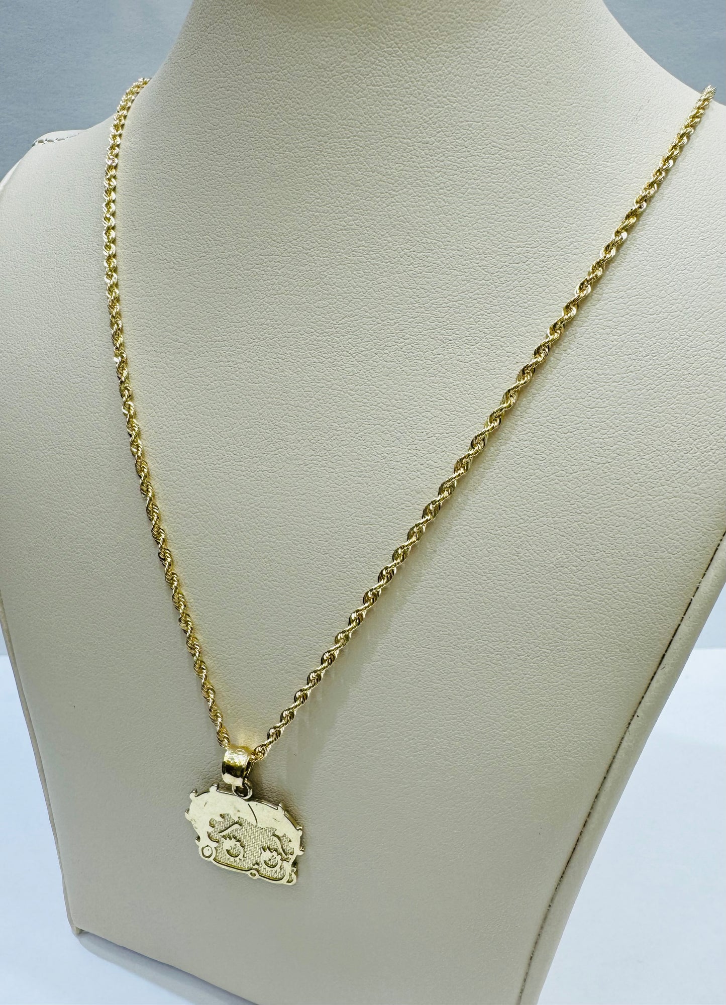 10K GOLD ROPE CHAIN 24” WITH BETTY BOOP PENDANT