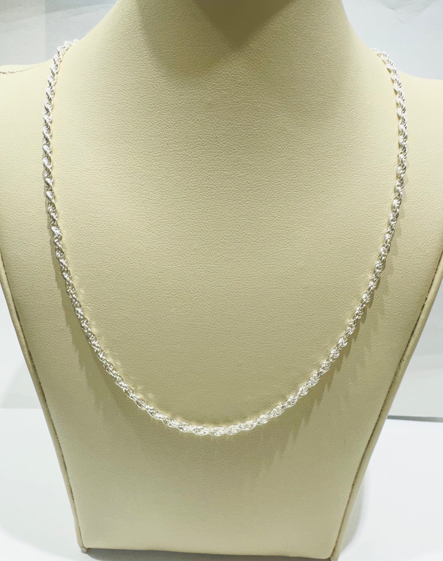 SILVER ITALIAN ROPE NECKLACE 26”, WEIGHT: 15.2gm, WIDTH: 2.70mm