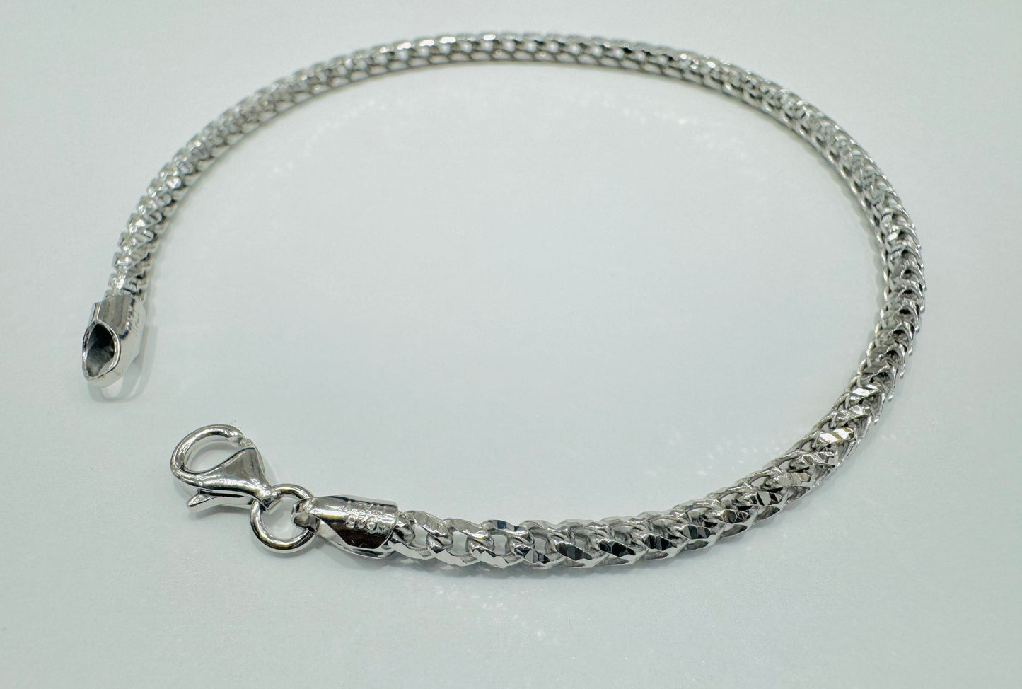 SILVER ITALIAN FRANCO BRACELET 8.5”, WEIGHT: 5.9gm, WIDTH: 2.75mm