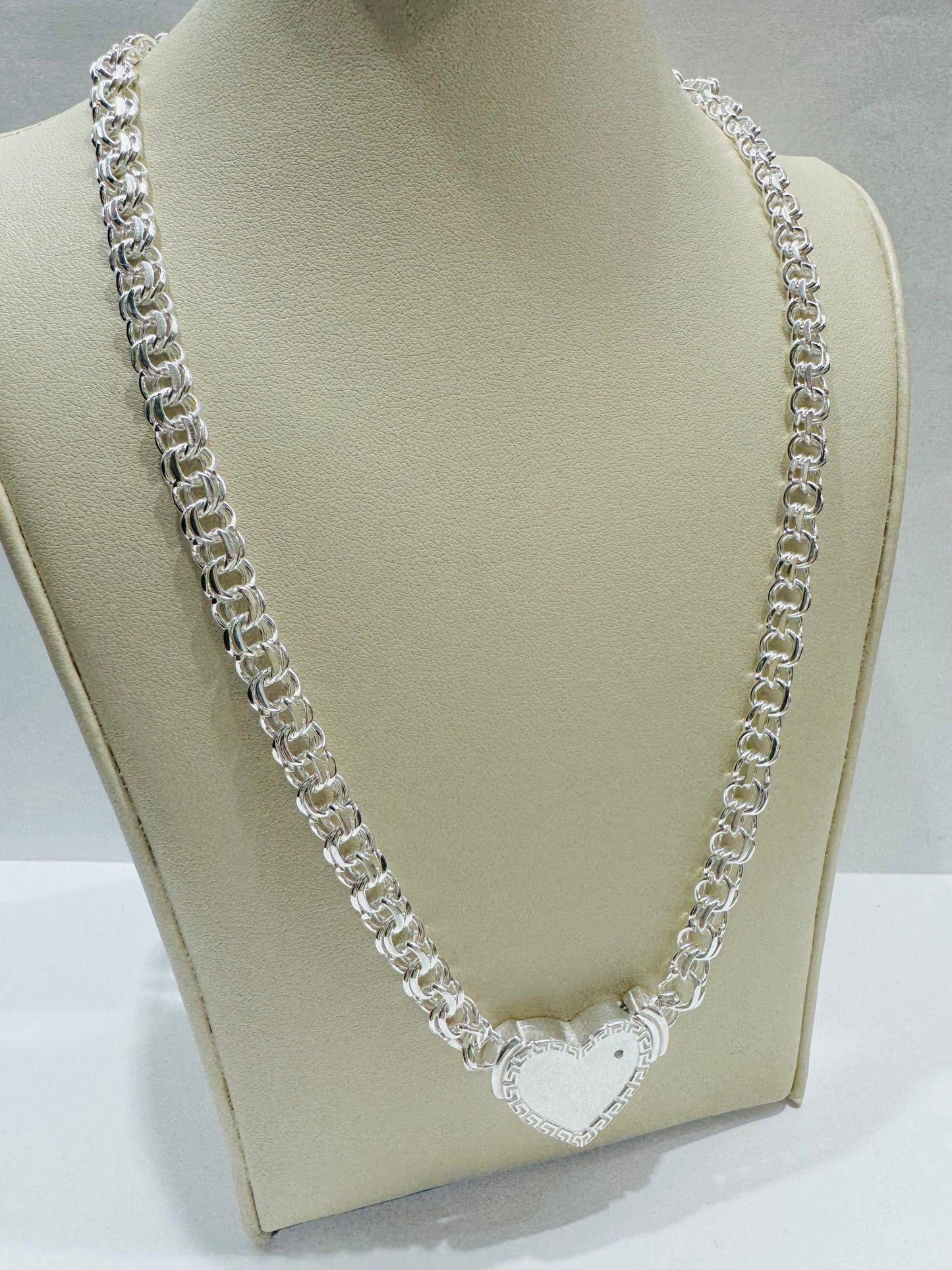 SILVER ITALIAN CHINO LINK NECKLACE WITH HEART 24”, WEIGHT: 40gm, WIDTH: 6.29mm
