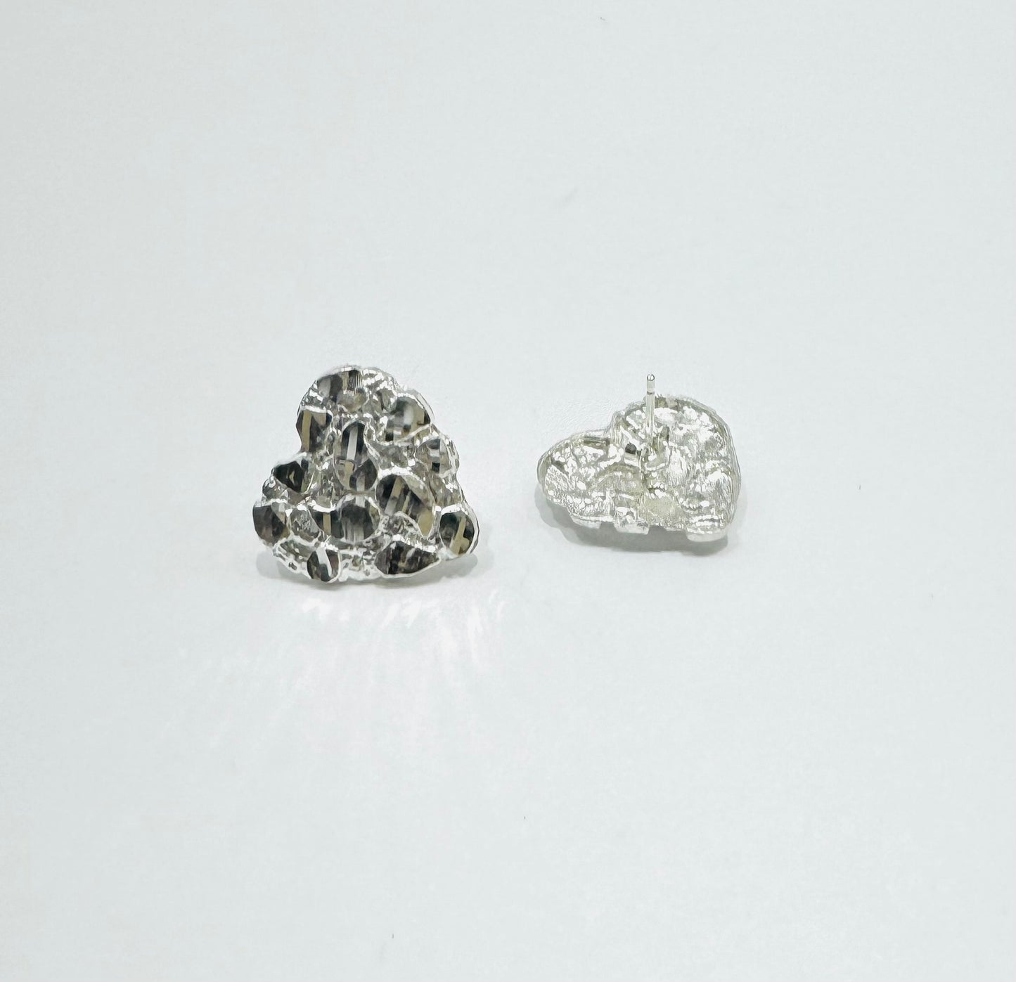 SILVER HEART NUGGET EARRINGS, WEIGHT: 2.5gm