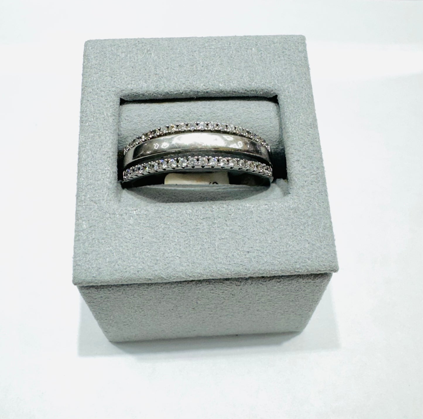 SILVER MENS BAND, SIZE: 13, WEIGHT: 4.6gm