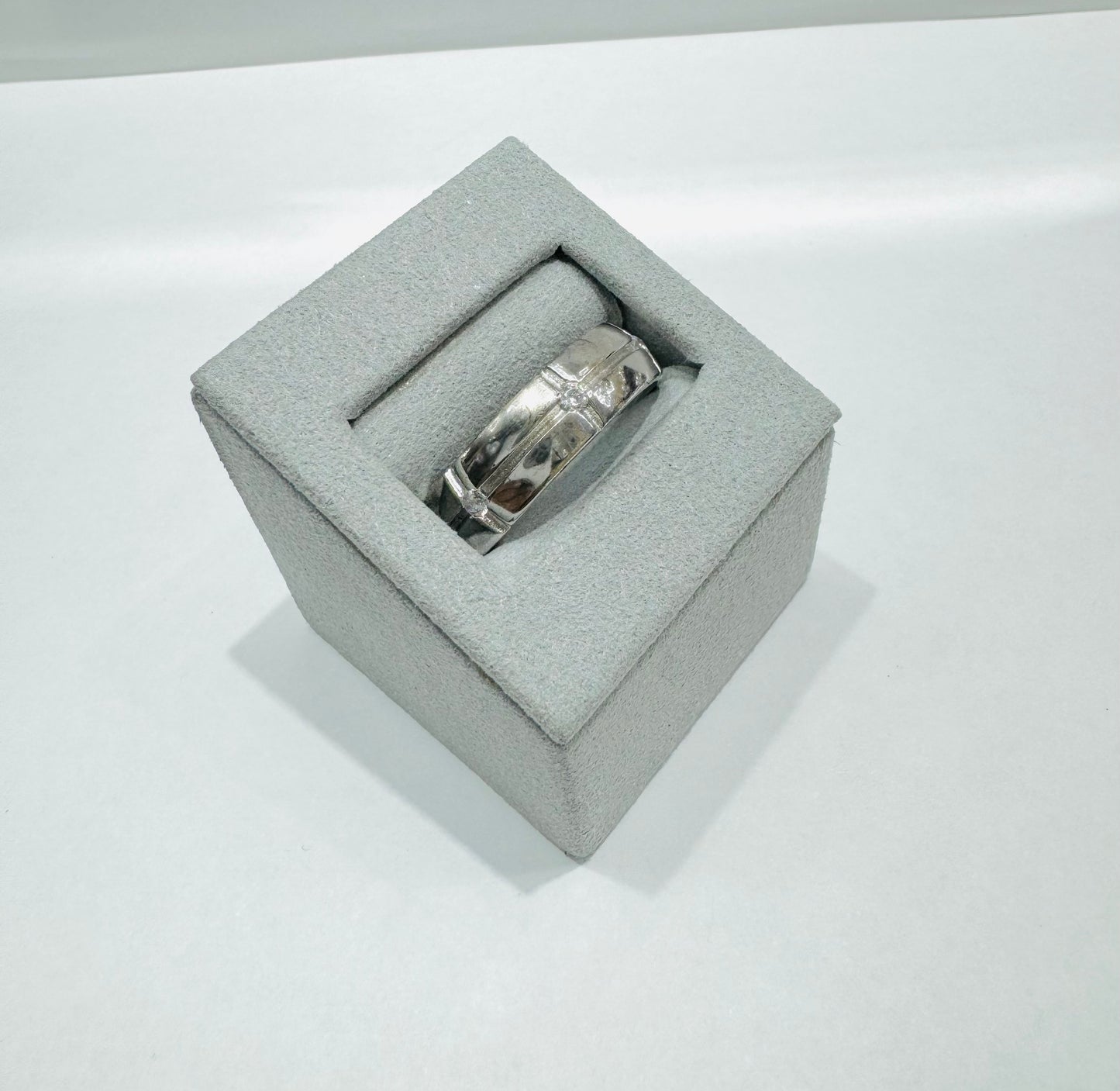 SILVER MENS BAND, SIZE: 11, WEIGHT: 8.4gm
