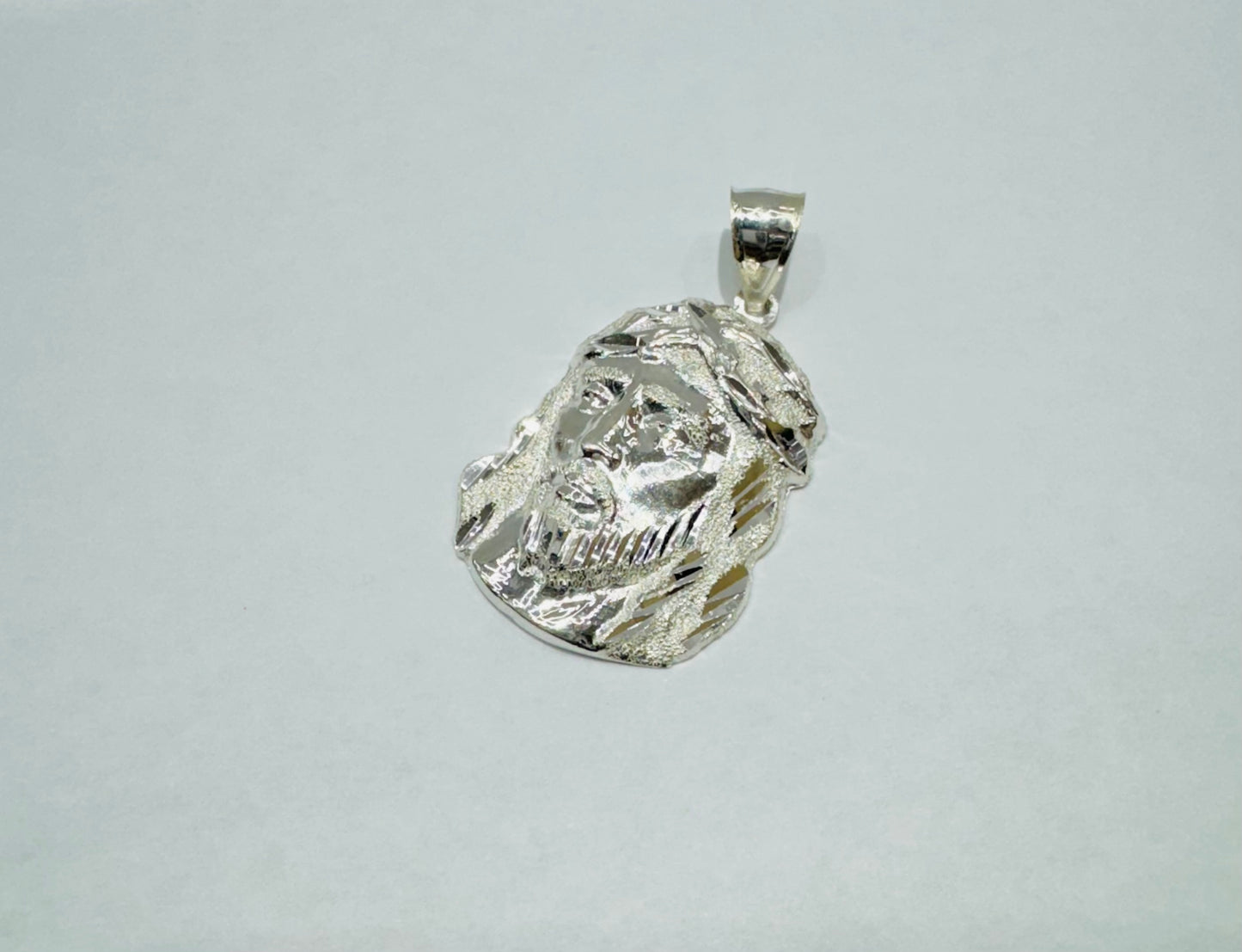 SILVER JESUS FACE PENDANT, WEIGHT: 2.7gm